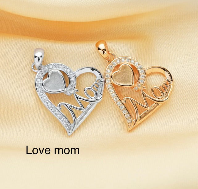 Free Christmas pendant (you pick)