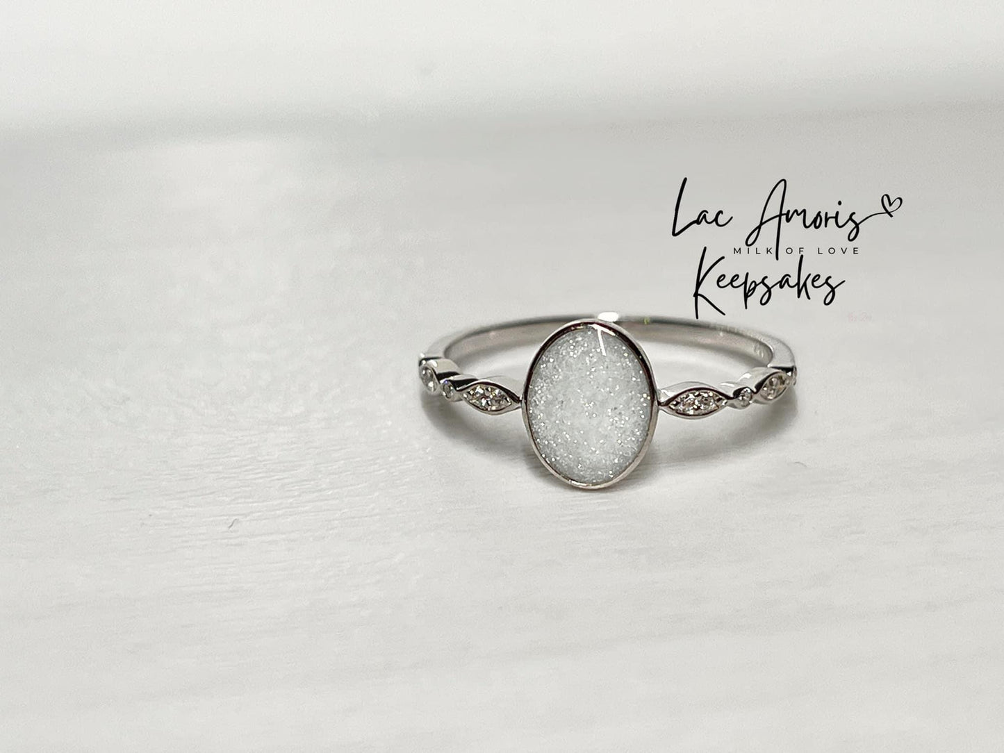 Simple Oval Ring